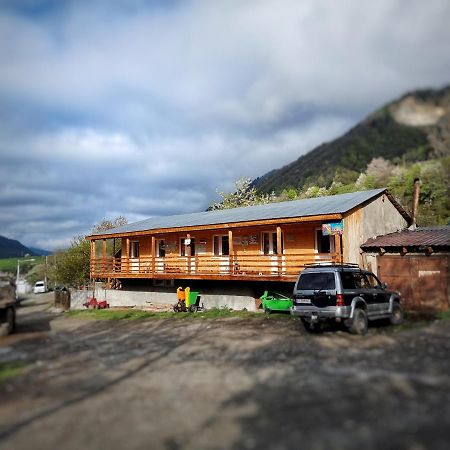 Bed and Breakfast Girgola Mestia Esterno foto