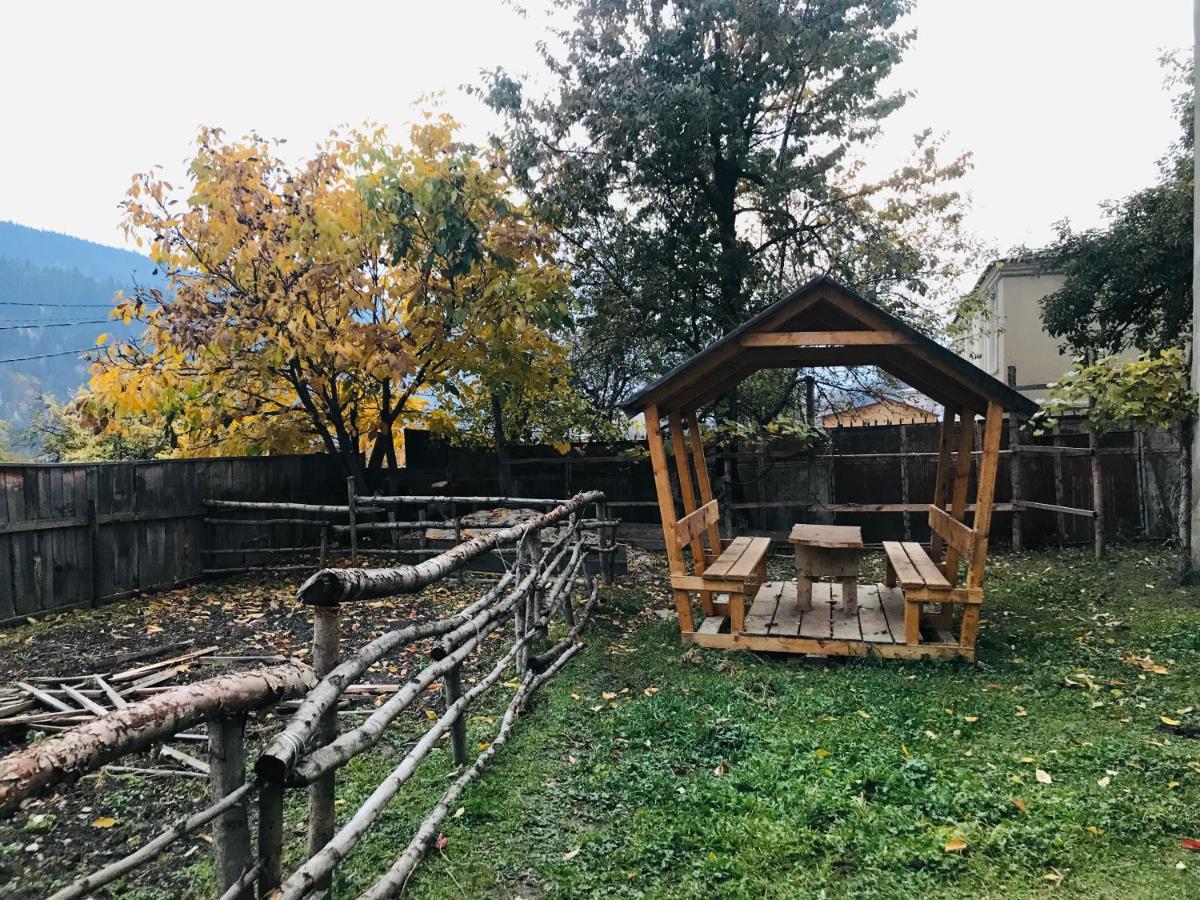 Bed and Breakfast Girgola Mestia Esterno foto