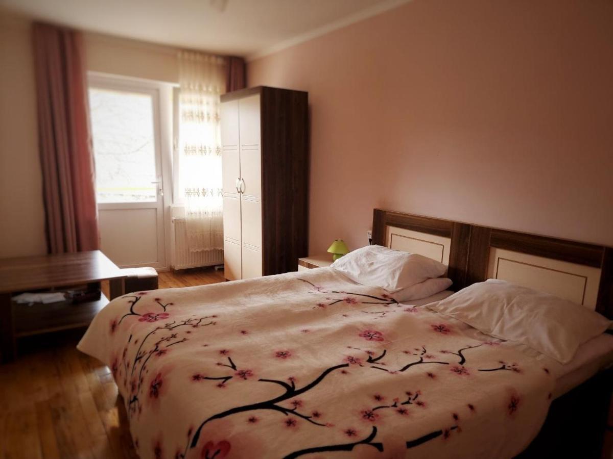 Bed and Breakfast Girgola Mestia Esterno foto