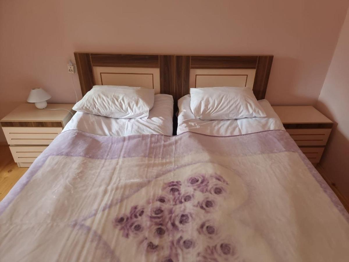 Bed and Breakfast Girgola Mestia Esterno foto