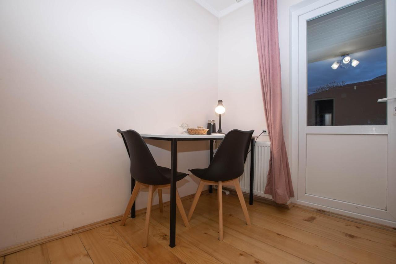 Bed and Breakfast Girgola Mestia Esterno foto